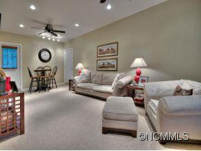 25 CHAPMAN STREET - Photo 5