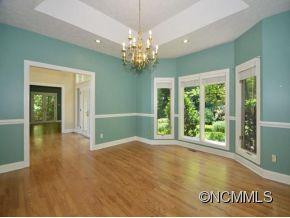 212 GREENLEAF DRIVE - Photo 5