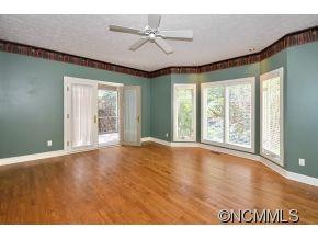 212 GREENLEAF DRIVE - Photo 8