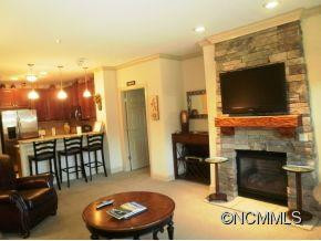 B202 Country Club Dr - Photo 2