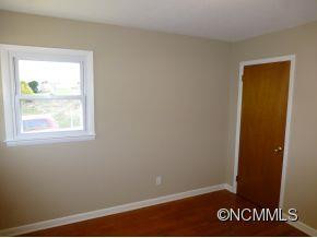 146 SWANNANOA AVENUE - Photo 11