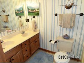  - Photo 9