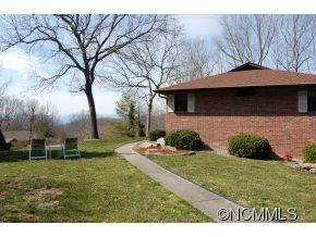 156 Deer Run - Photo 2