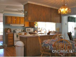 308 Forsythia Ct. - Photo 2