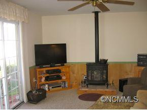 308 Forsythia Ct. - Photo 4