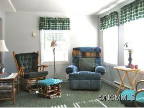 308 Forsythia Ct. - Photo 8