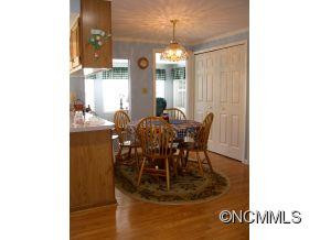 308 Forsythia Ct. - Photo 10