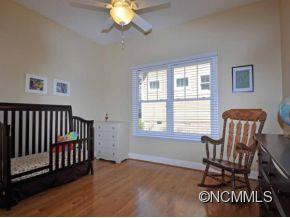619 FERNCLIFF LN - Photo 11