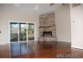 477 Qualla Cir - Photo 2
