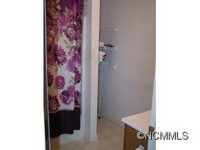111 Ridgewood - Photo 10