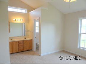 904 Woodhill Drive - Photo 8