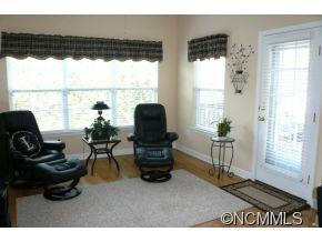 93 Victoria Park Dr - Photo 8