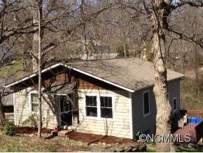 80 Oakwood Street