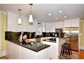 129 Skyview Drive - Photo 8