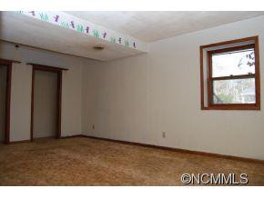1912 Old S. Carolina Ave. - Photo 3