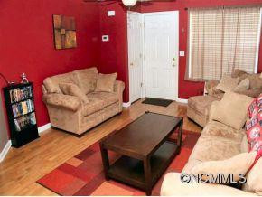 170 WILTSHIRE CIRCLE - Photo 4