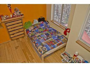  - Photo 12