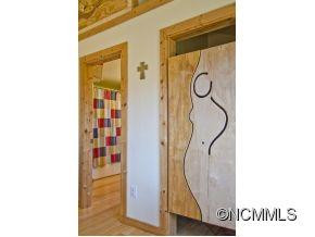  - Photo 9