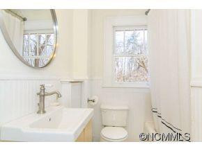 95 Houston Street - Photo 22