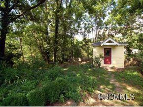 3 WOODLAWN AVENUE - Photo 2