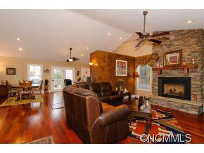 112 Charles Ridge Rd - Photo 4