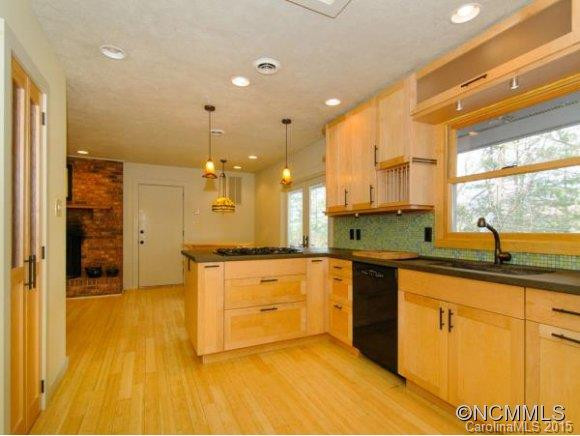 7 KENT PLACE - Photo 13