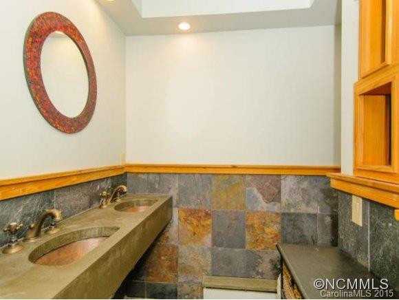 7 KENT PLACE - Photo 17