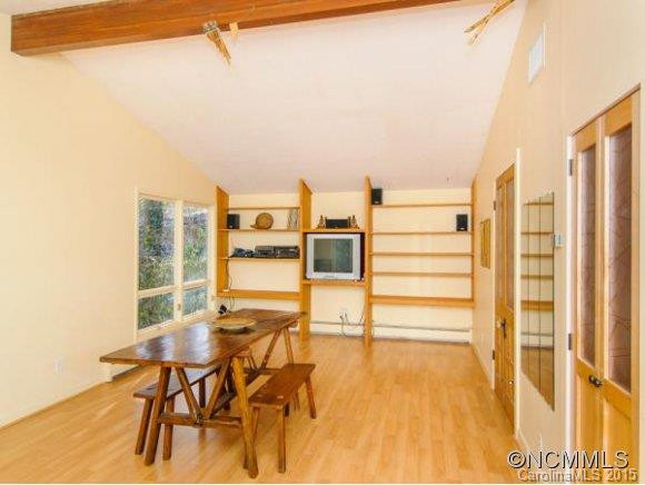 7 KENT PLACE - Photo 10