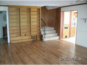 1110 Sylvan Blvd - Photo 4