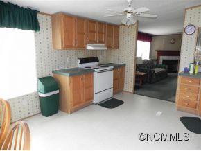 1054 Charlotte Highway - Photo 3