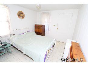 2166 Lake Logan Road - Photo 16