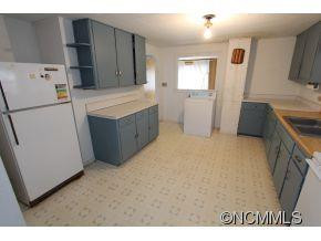 2166 Lake Logan Road - Photo 9