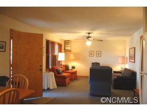 134 Glenview Drive - Photo 9