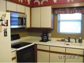 806 Abbey Circle - Photo 6