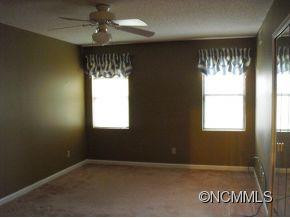 806 Abbey Circle - Photo 8