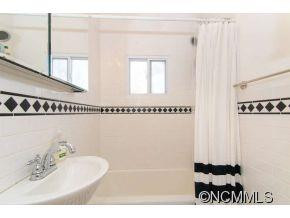 14 Roosevelt Street - Photo 18