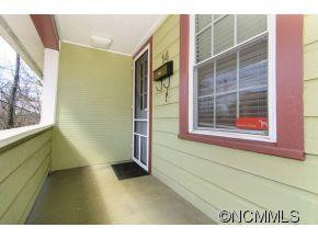 14 Roosevelt Street - Photo 3
