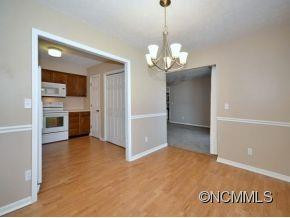1743C HAYWOOD MANOR ROAD - Photo 2