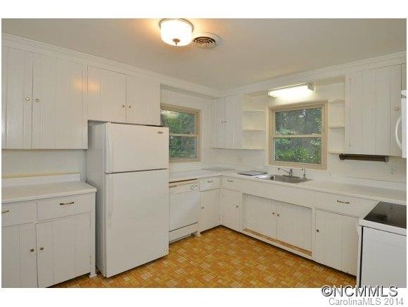 330 Sourwood Ridge Road - Photo 4