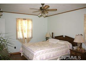 122 Robinson Road - Photo 13