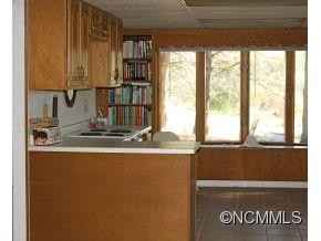 122 Robinson Road - Photo 18