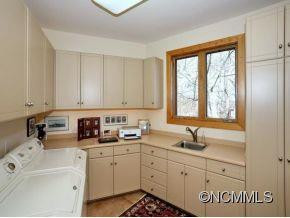 474 Springhouse Drive - Photo 11