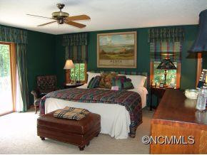 843 North Club Boulevard - Photo 9
