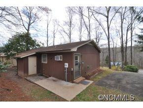 555 Peak Street - Photo 2