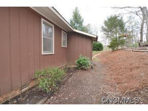 555 Peak Street - Photo 5