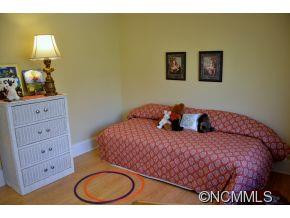 60 Sunrise Dr - Photo 12