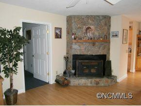 721 Mountain Lake Drive - Photo 8