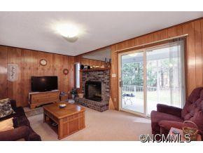 523 Rose Hill Road - Photo 9