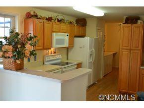 64 Founders Way - Photo 4