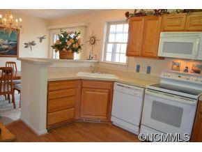 64 Founders Way - Photo 5